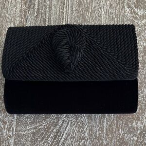 Vintage Carolyne Barton Black Velvet Clutch w/ strap Purse